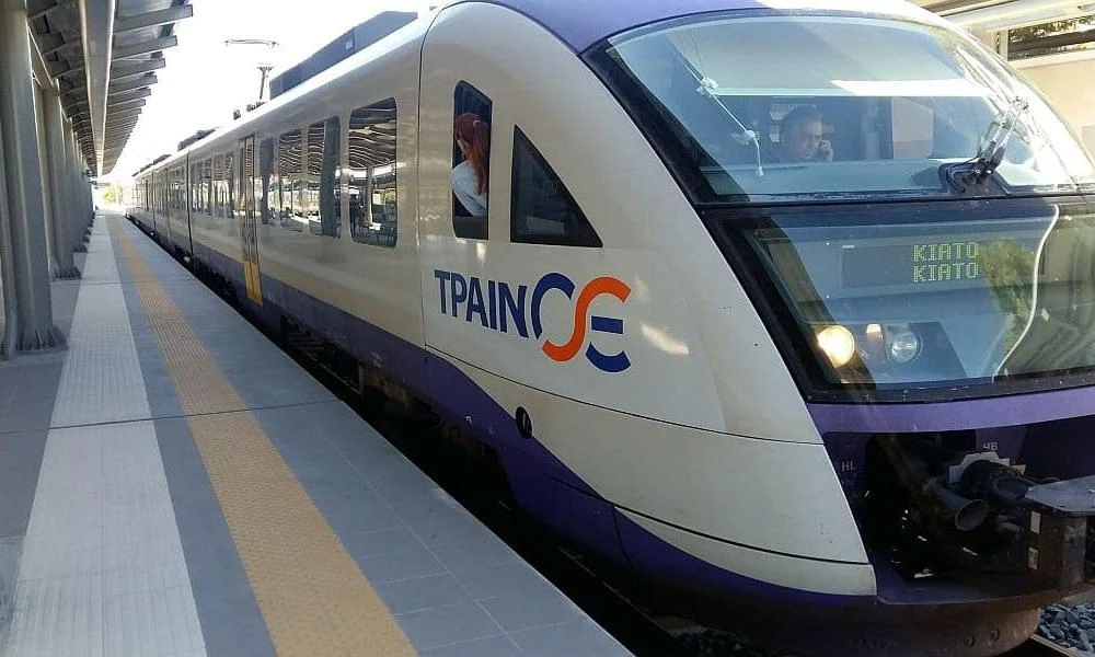 Δεν έχει τέλος ο φόβος- Άλλο ένα περιστατικό στον προαστιακό δείχνει την τραγική κατάσταση που εξακολουθεί να επικρατεί στον σιδηρόδρομο (Βίντεο)